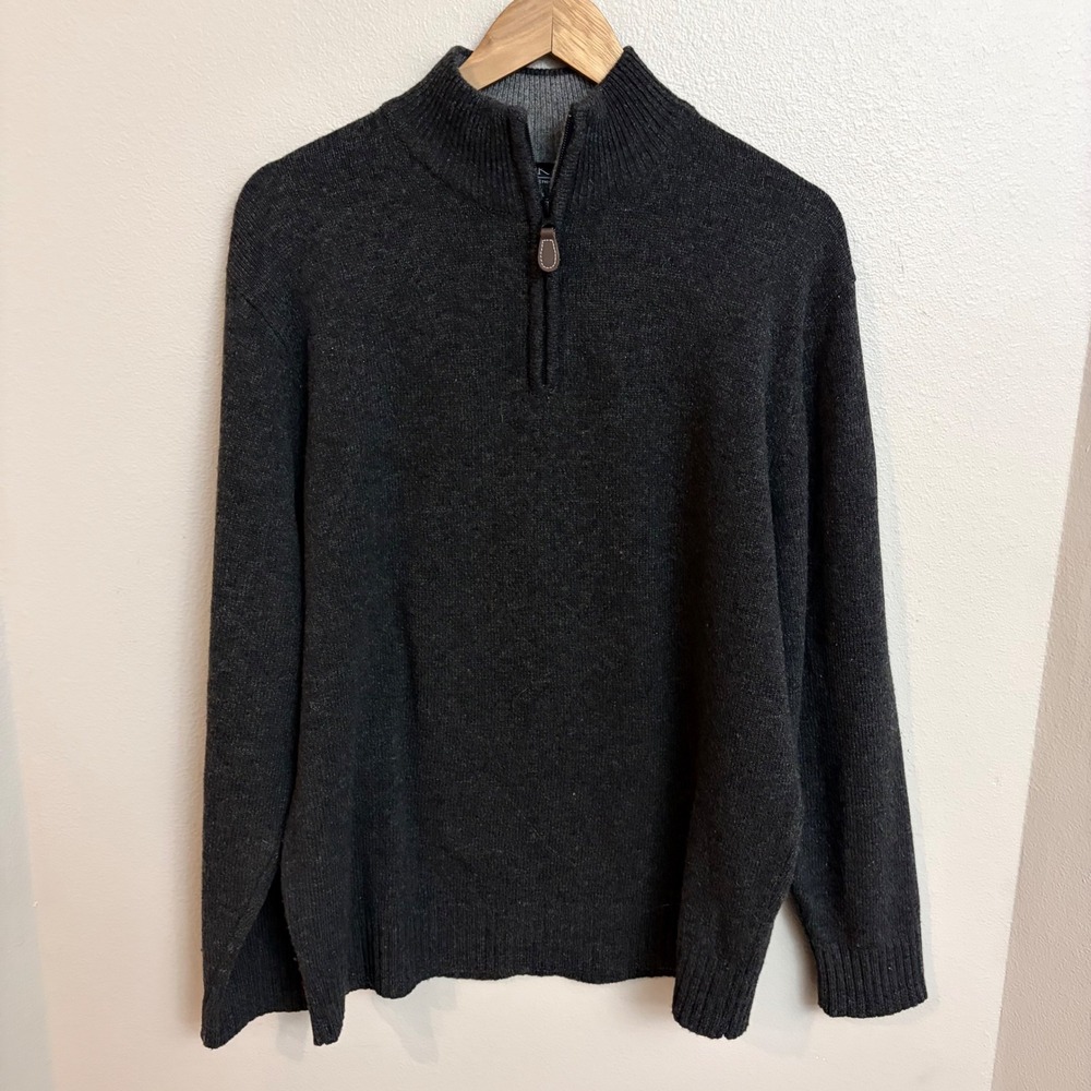 Jos A Bank Quarter Zip Sweater Large Gray Lambswool Blend Executive Collection
